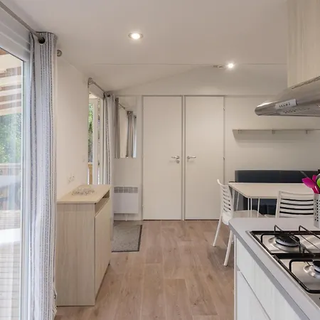 Campeggio Les Rives D'auzon Mobil-home 6 Pers